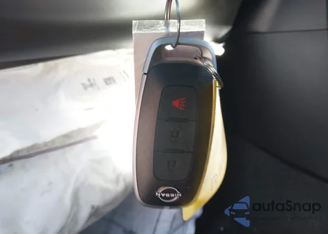 2025 Nissan Kicks Sr Fwd from USA, damaged, VIN 3N8AP6DA2SL439068